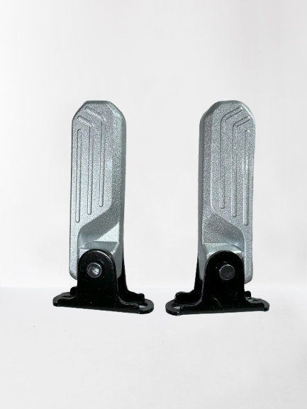 Foot pegs for Arashi 918 or moremax